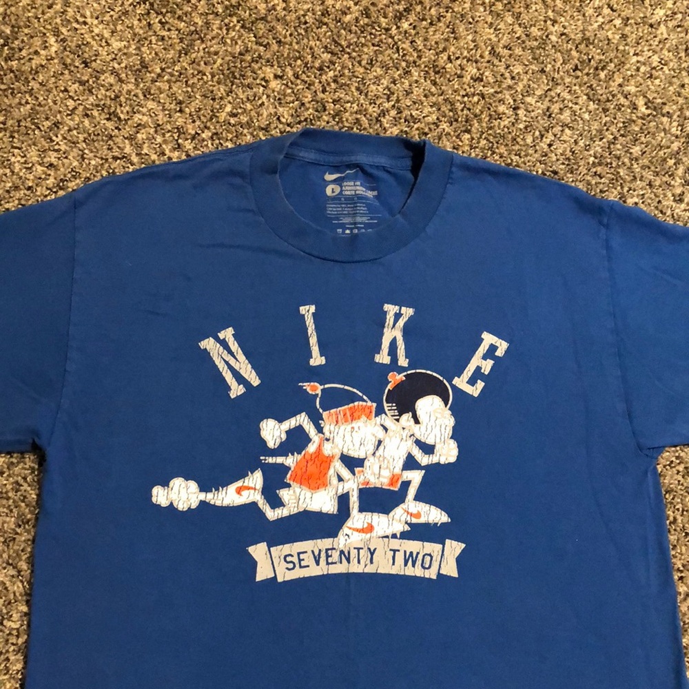 Blue Nike Loose Fit T-shirt - Picture 2 of 3